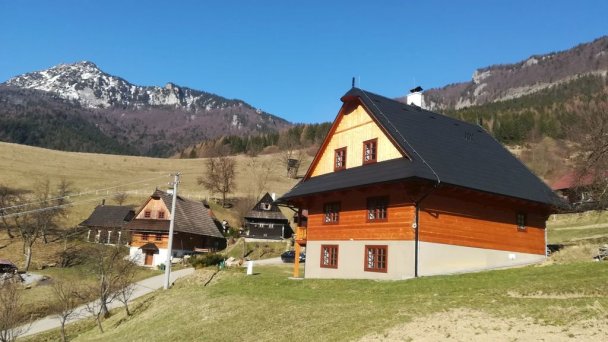 Drevenice pod Rozsutcom Zázrivá 44