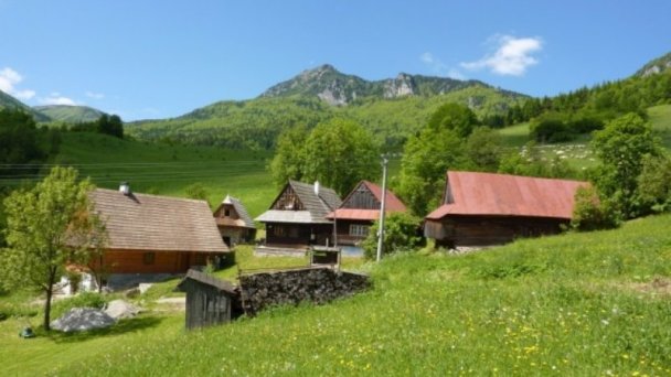 Drevenice pod Rozsutcom Zázrivá 45