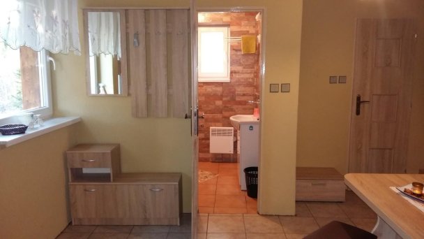 Liptovská chata pri potoku Svätý Kríž 22