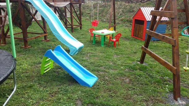 Liptovská chata pri potoku Svätý Kríž 27
