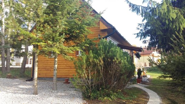 Liptovská chata pri potoku Svätý Kríž 40
