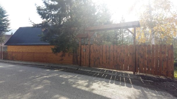Liptovská chata pri potoku Svätý Kríž 42