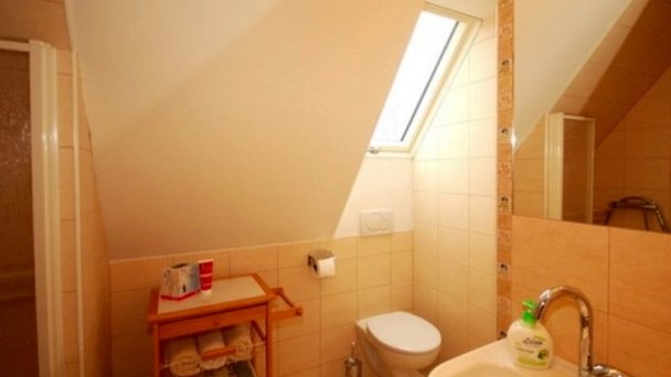Chata HolidayRaj s wellnessom pri Bešeňovej Malatíny 15 Chata HolidayRaj s wellnessom pri Bešeňovej Malatíny 15