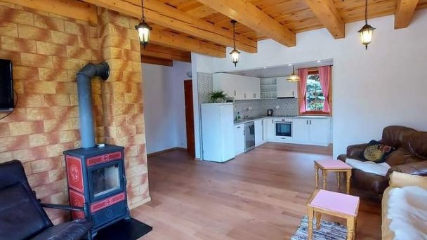 Chata HolidayRaj s wellnessom pri Bešeňovej Malatíny 22 Chata HolidayRaj s wellnessom pri Bešeňovej Malatíny 22