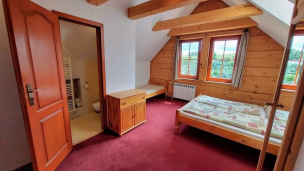 Chata HolidayRaj s wellnessom pri Bešeňovej Malatíny 25 Chata HolidayRaj s wellnessom pri Bešeňovej Malatíny 25