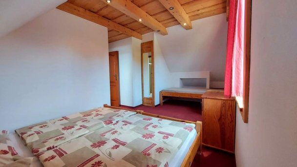 Chata HolidayRaj s wellnessom pri Bešeňovej Malatíny 27 Chata HolidayRaj s wellnessom pri Bešeňovej Malatíny 27