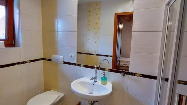Chata HolidayRaj s wellnessom pri Bešeňovej Malatíny 32 Chata HolidayRaj s wellnessom pri Bešeňovej Malatíny 32