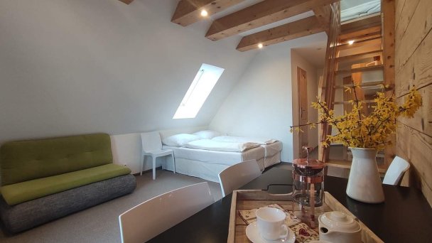 Chata HolidayRaj s wellnessom pri Bešeňovej Malatíny 59 Chata HolidayRaj s wellnessom pri Bešeňovej Malatíny 59