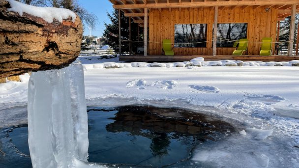 Chata HolidayRaj s wellnessom pri Bešeňovej Malatíny 83 Chata HolidayRaj s wellnessom pri Bešeňovej Malatíny 83