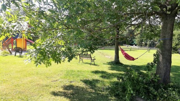 Chata HolidayRaj s wellnessom pri Bešeňovej Malatíny 97 Chata HolidayRaj s wellnessom pri Bešeňovej Malatíny 97