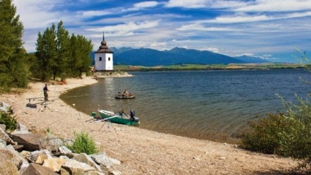 Chata HolidayRaj s wellnessom pri Bešeňovej Malatíny 102 Chata HolidayRaj s wellnessom pri Bešeňovej Malatíny 102