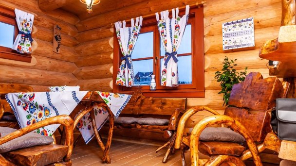 Zrubové chaty na brehu Liptovskej Mary Bobrovník 20
