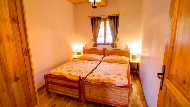 Chaty Mária I a Mária II Prosiek 29