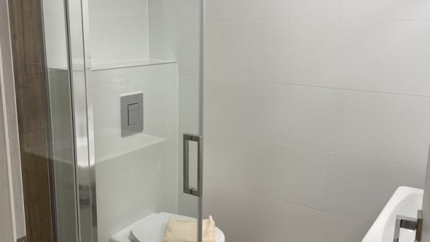 U divokej včely Ižipovce 37