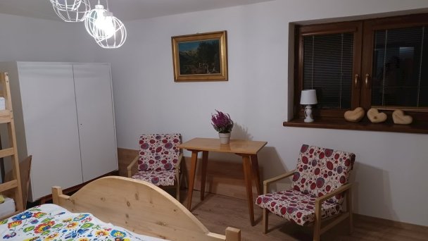 Chalupa pod lipou Východná 15