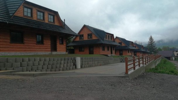 Roháčske zruby 2, 3, 4 Zuberec 12 Roháčske zruby 2, 3, 4 Zuberec 12