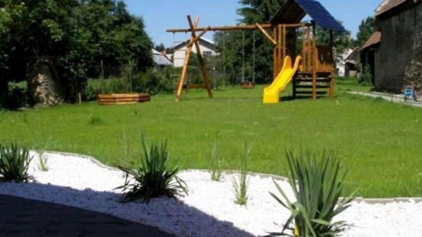 Penzión pod Kriváňom Dovalovo 26