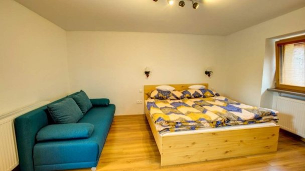 Penzión pod Kriváňom Dovalovo 15