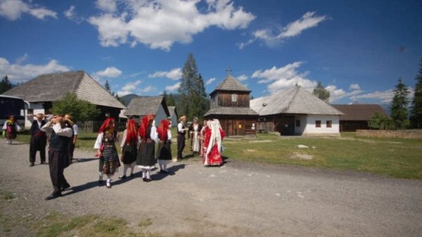 Penzión pod Kriváňom Dovalovo 20