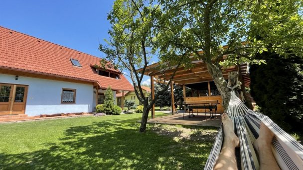 Dom Marko a apartmán Natália Liptovská Sielnica 21