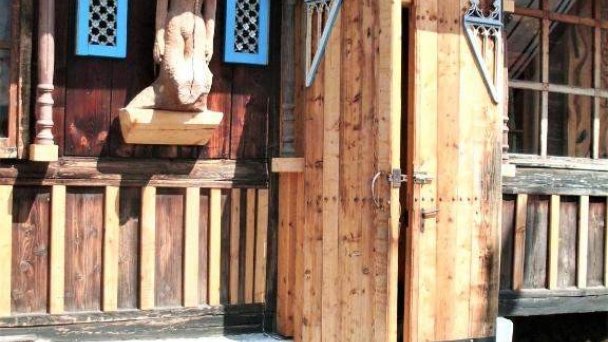 Drevenica Art Galery Liptovská Lúžna 13