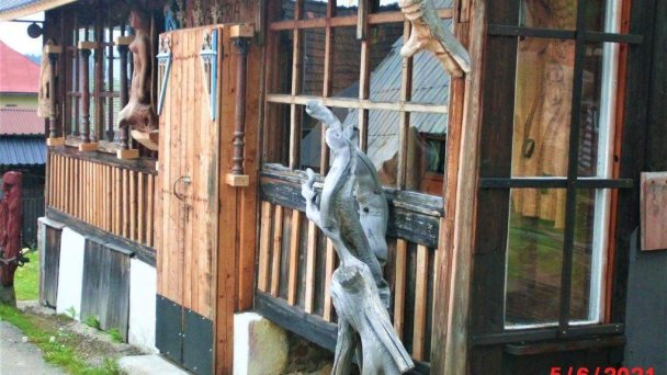 Drevenica Art Galery Liptovská Lúžna 11