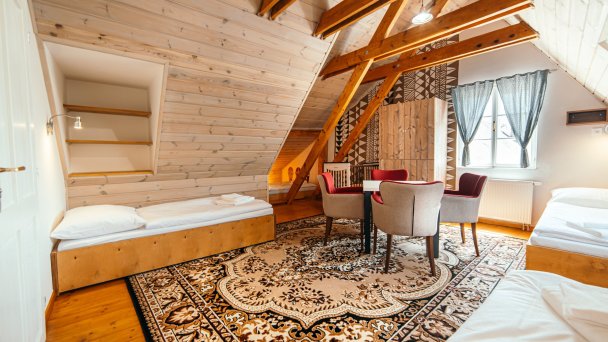 HoStel Cosmopolitan Banská Štiavnica 17