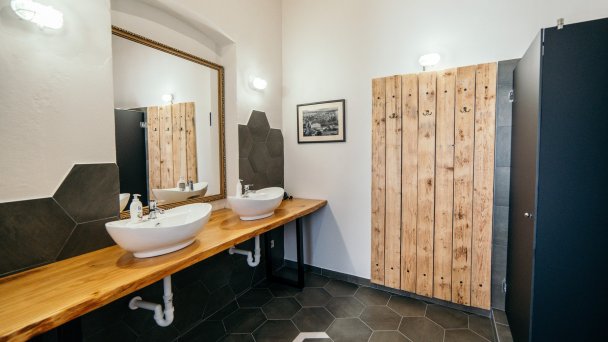 HoStel Cosmopolitan Banská Štiavnica 9