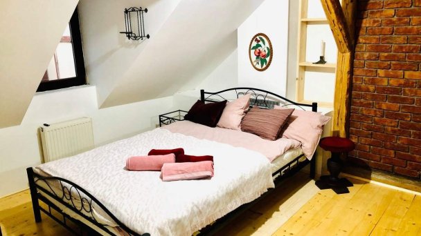 Podkrovný apartmán v srdci Štiavnice Banská Štiavnica 4 Podkrovný apartmán v srdci Štiavnice Banská Štiavnica 4