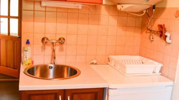 Pôvodná drevenička a Modrý domček Liptovská Teplá 16 Pôvodná drevenička a Modrý domček Liptovská Teplá 16