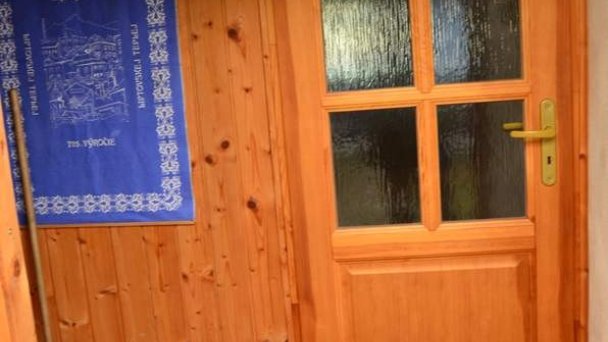 Pôvodná drevenička a Modrý domček Liptovská Teplá 12 Pôvodná drevenička a Modrý domček Liptovská Teplá 12