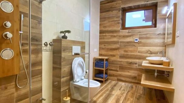 Panorama Home Valča 5