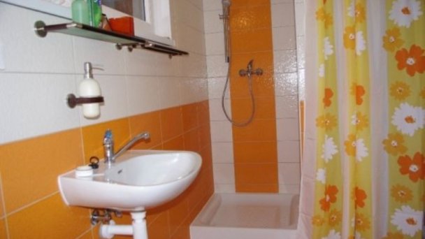 Chata Prvosienka Valča 10 Chata Prvosienka Valča 10