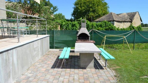 Apartmány ALEX s bazénom Kalonda 5