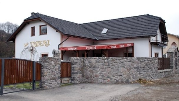Ubytovanie Café Madeira Svätý Anton 19