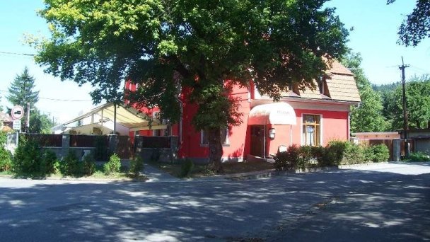 Penzión u Satmara Sliač 8