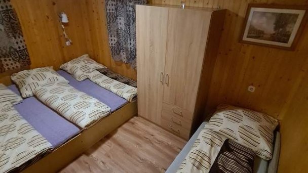 Chata Gazárka Šaštín - Stráže 19 Chata Gazárka Šaštín - Stráže 19