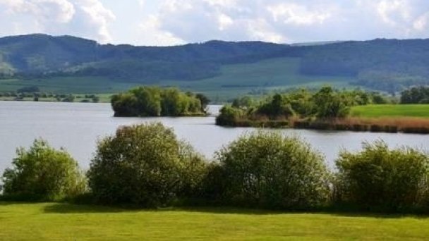 Turistická ubytovňa Hotel Divín 13 Turistická ubytovňa Hotel Divín 13
