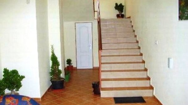 Ubytovňa Obchodné centrum Zavar 11