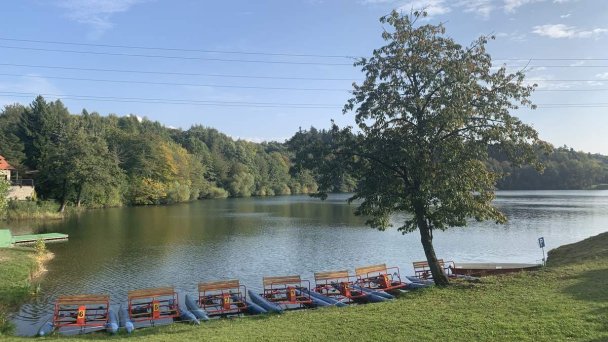 Romantika pri jazere Štiavnické Bane 20