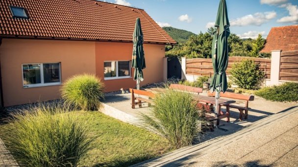 Penzión Majere Pukanec 55