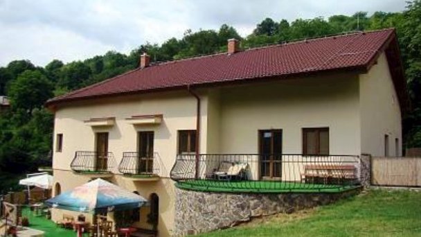 Penzión na Slnečnej stráni Vyhne 50