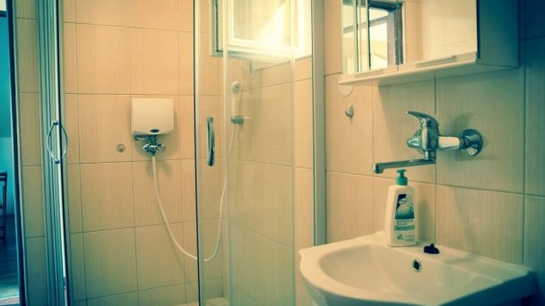Apartmánový dom Janka Sklené Teplice 13