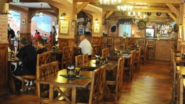 Hotel Country Saloon Belá 4