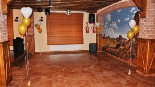 Hotel Country Saloon Belá 7