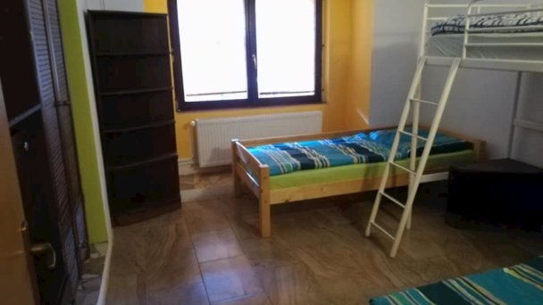 Ubytovanie Bastards Čakajovce 41