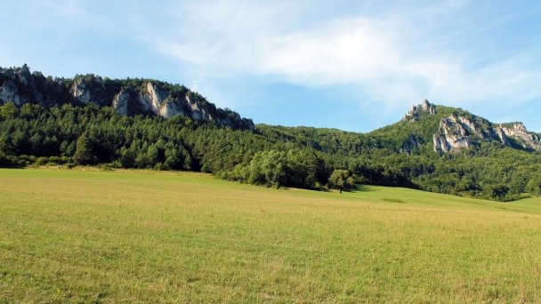 Chata pod Skalami Súľov Hradná 11