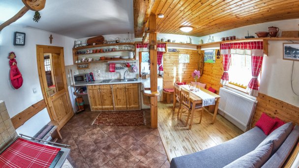 Chalupa pod lipou Oščadnica 51 Chalupa pod lipou Oščadnica 51