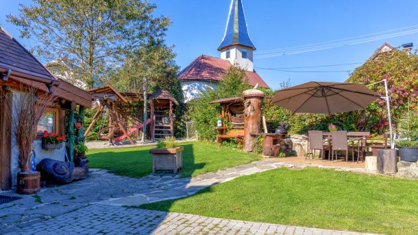 Chalupa pod lipou Oščadnica 66 Chalupa pod lipou Oščadnica 66