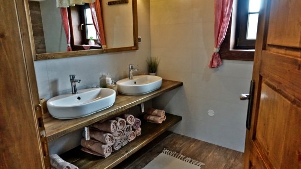 BAČOVA DREVENICA - Liptovský Ján 12